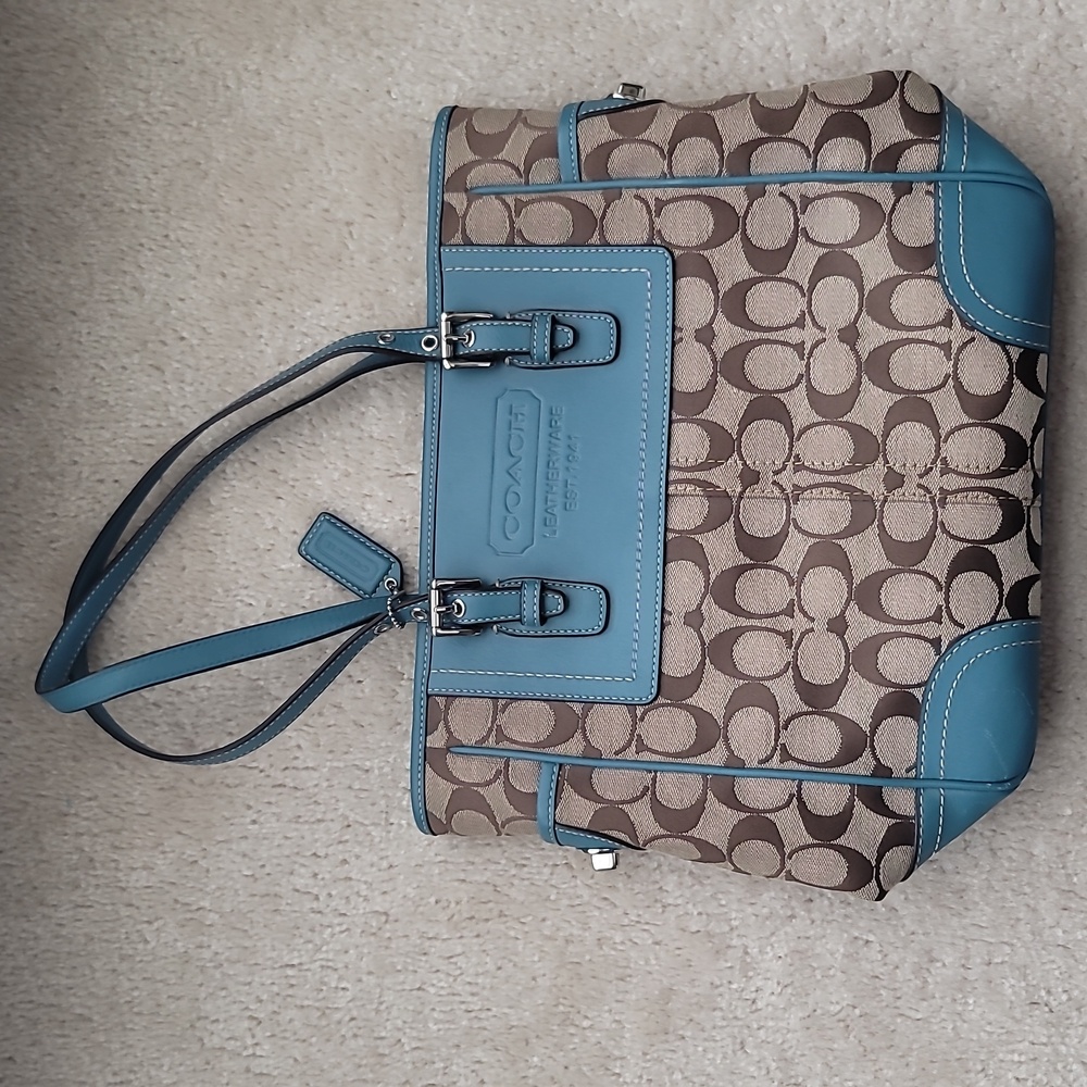 Coach handbag